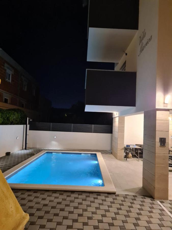 Vila Slavica Vir Exterior foto